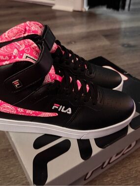 FILA Black High-Top Sneakers with Pink Bandana Accents